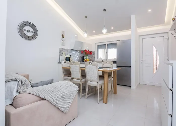 Apartment Velika Obala 2